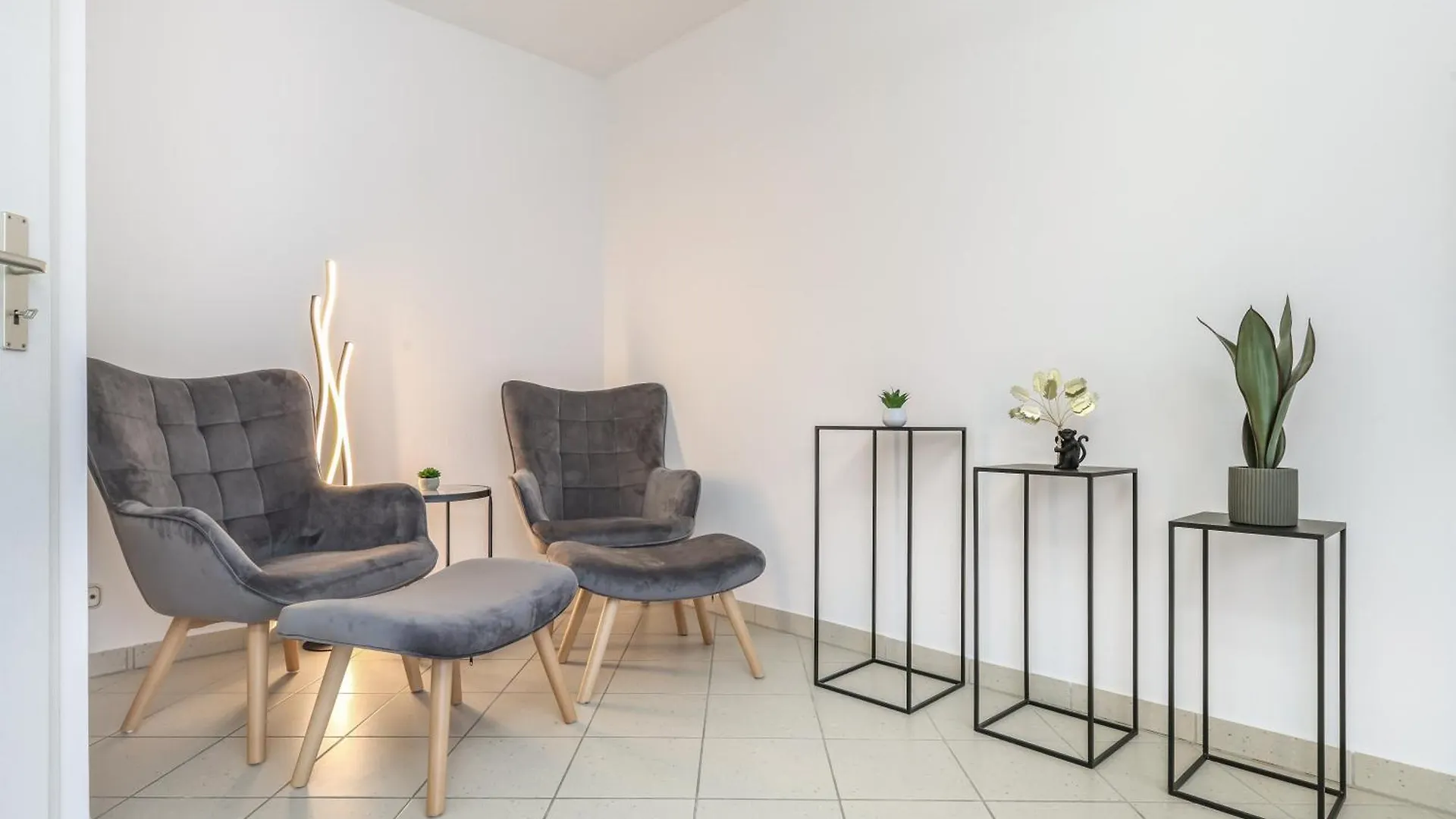 Cruwzo - Modern Centrally Located Apartment With Parking Ingolstadt Germany